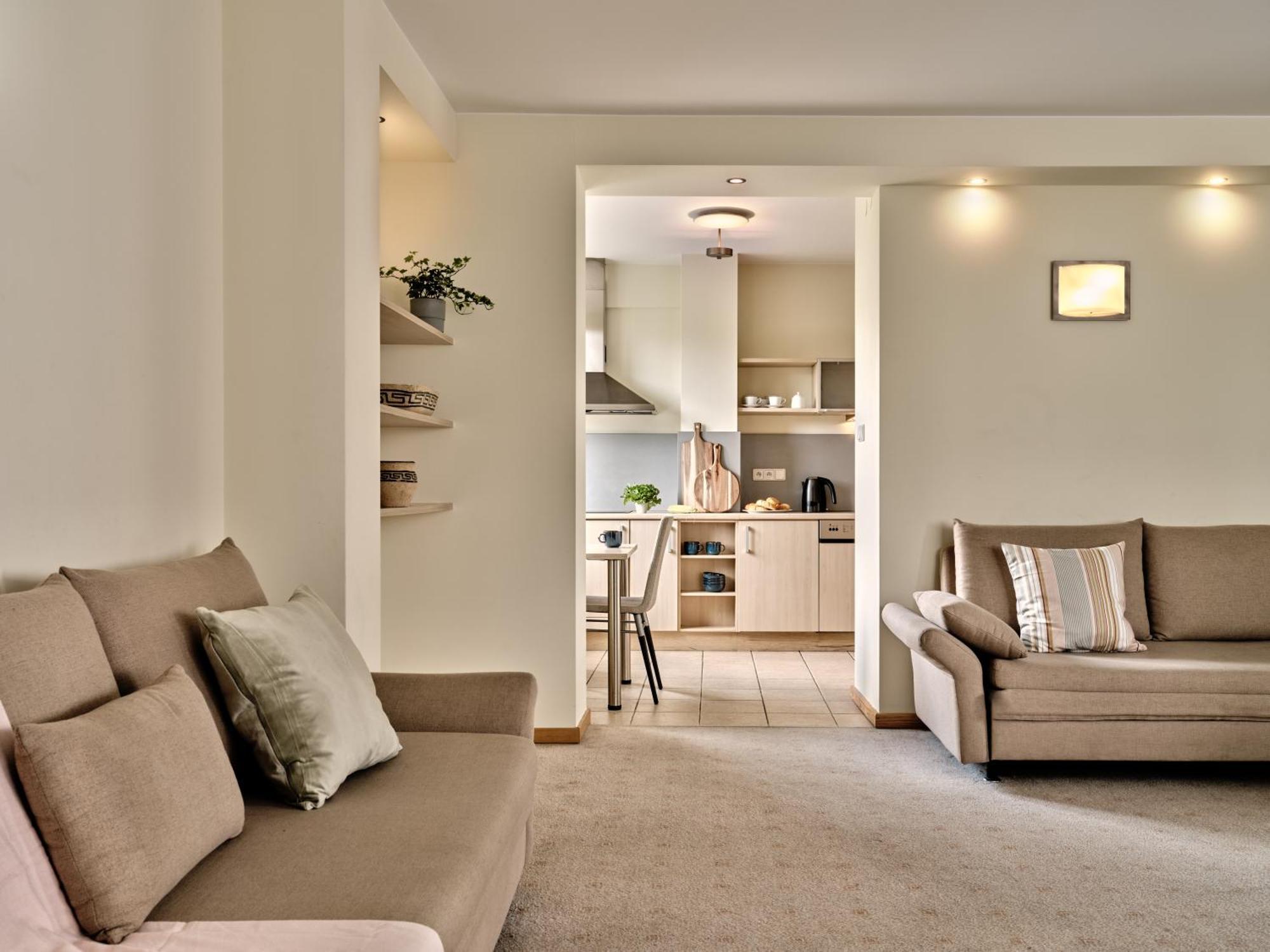 Apartamenty Media Park Warschau Buitenkant foto