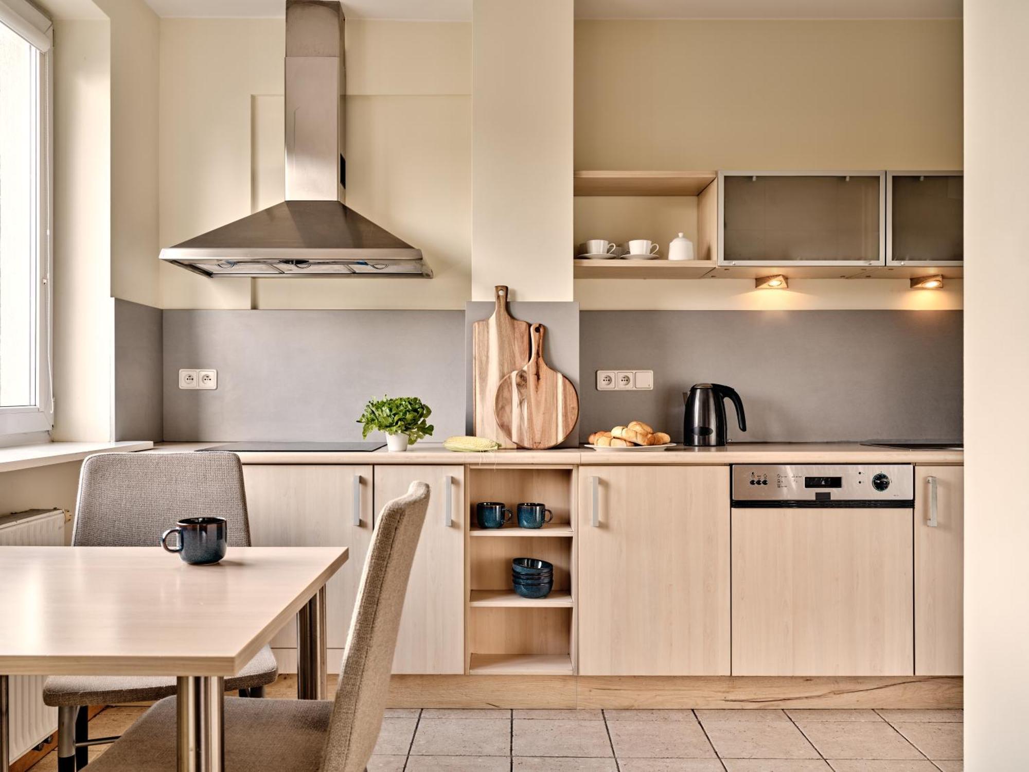 Apartamenty Media Park Warschau Buitenkant foto