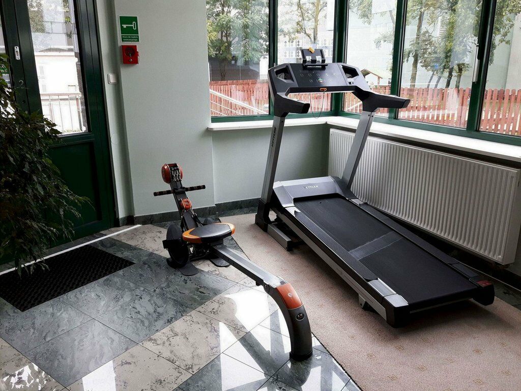Apartamenty Media Park Warschau Buitenkant foto